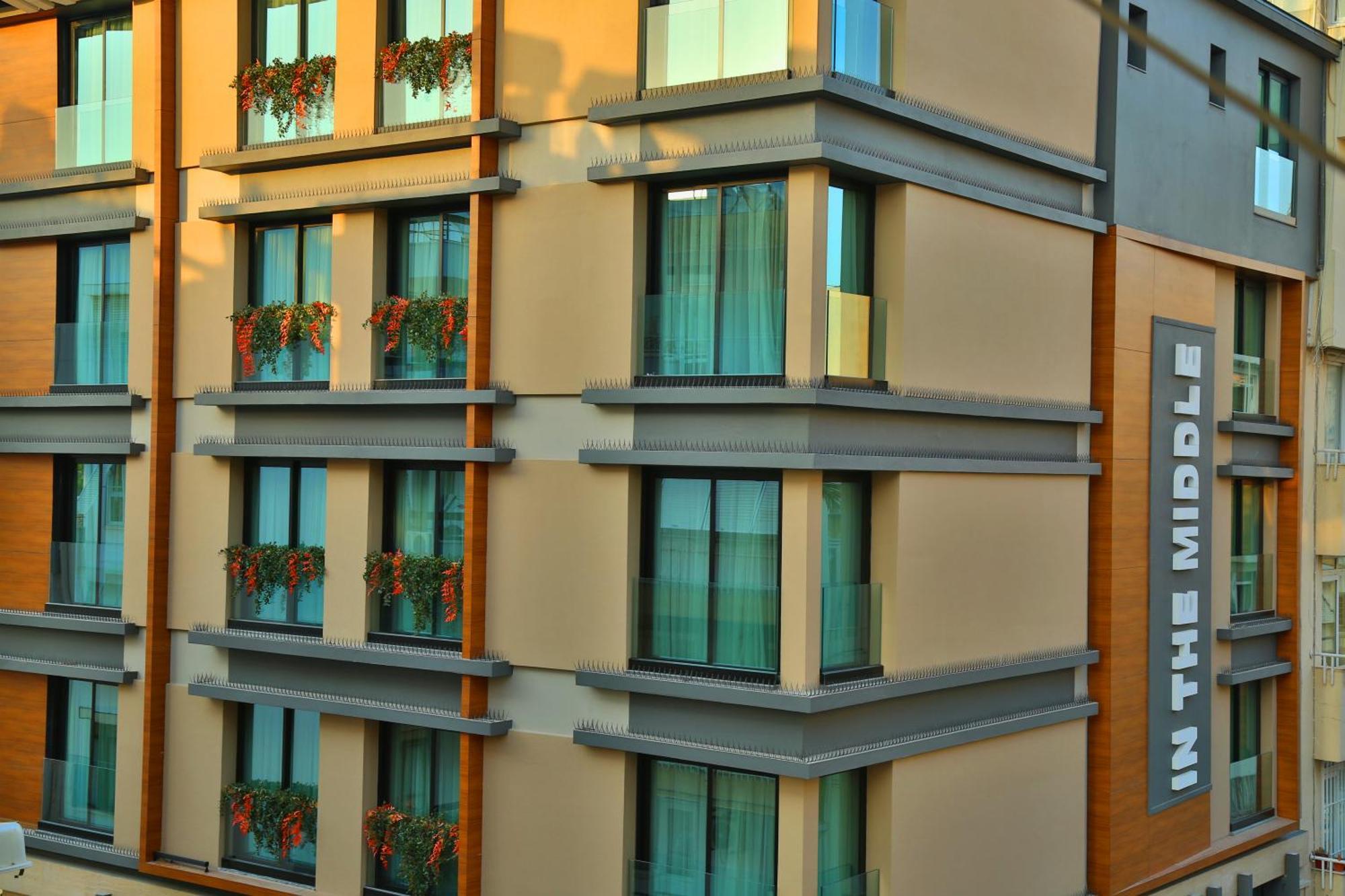 In The Middle Hotel Antália Exterior foto